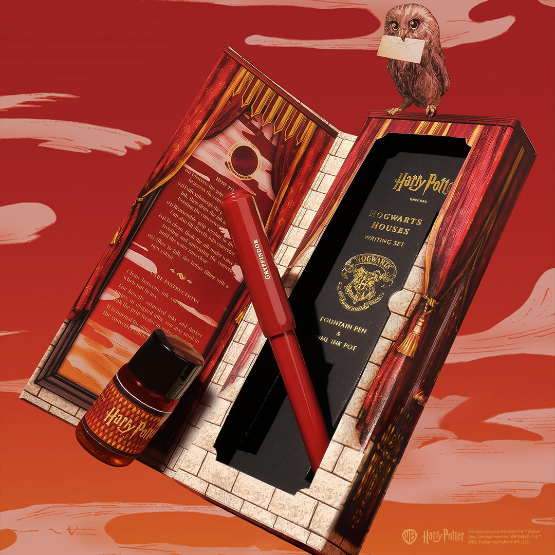 Warner Bros. | Harry Potter | Carousel Pen and Ink Set | Gryffindor House