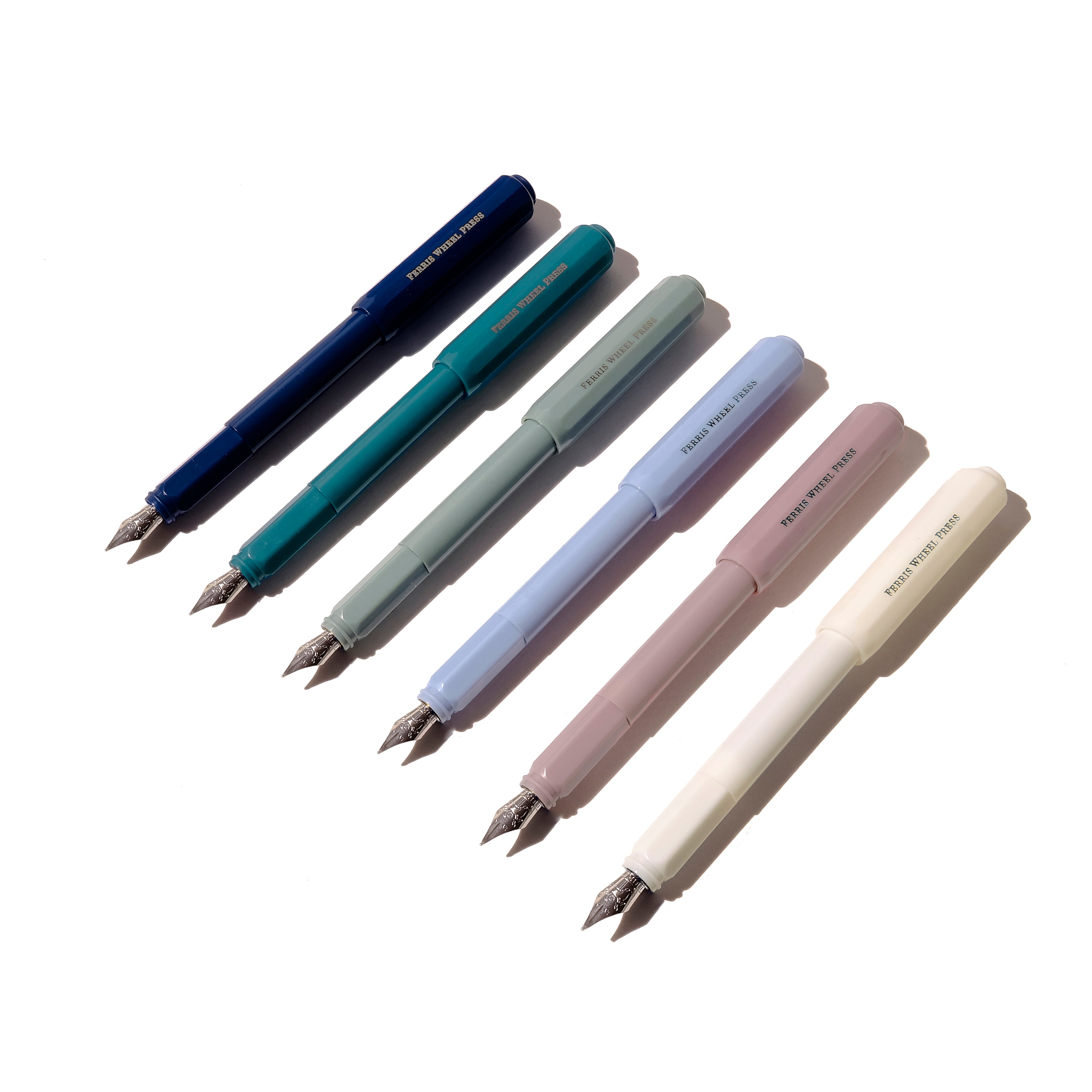 The Carousel Fountain Pen - Lady Rose