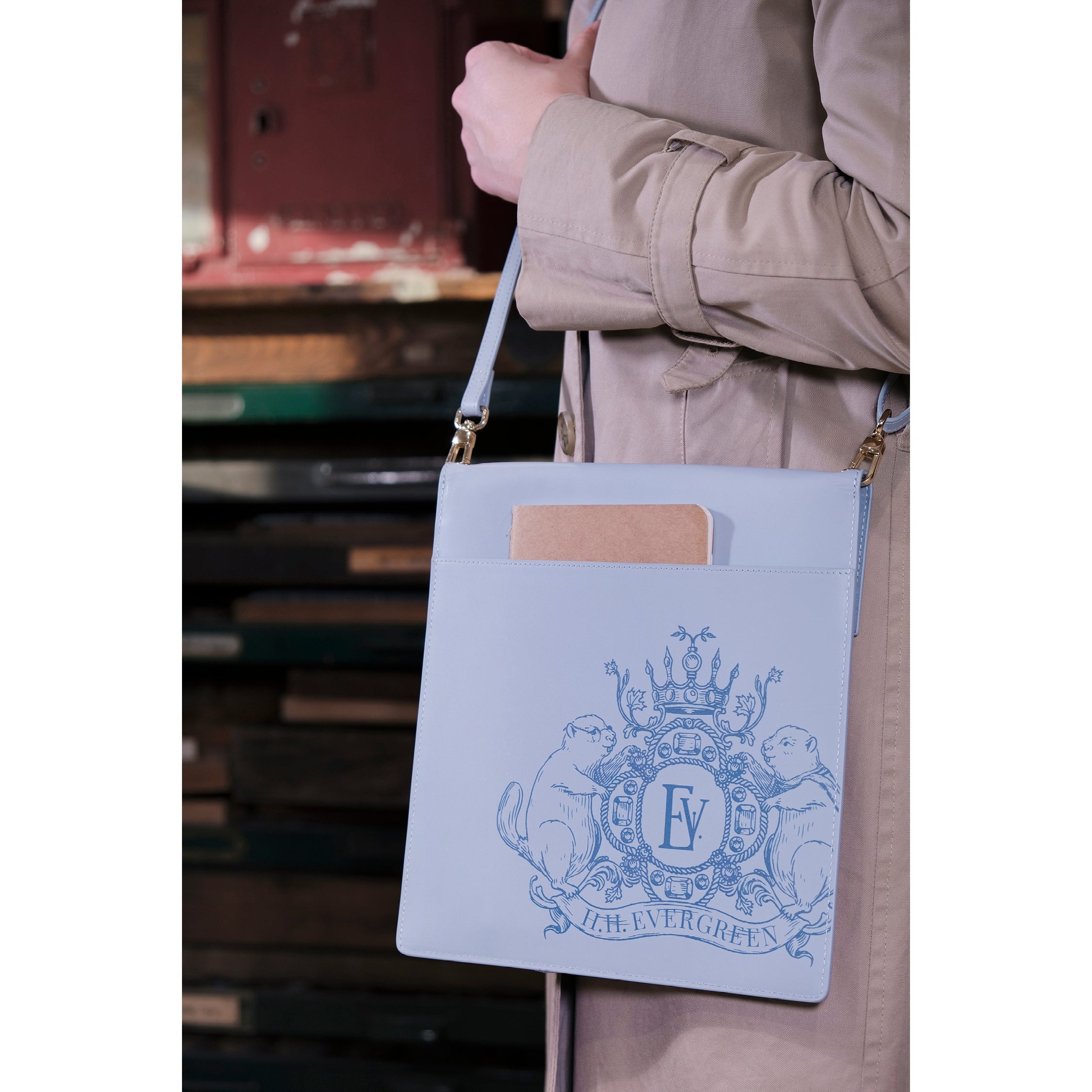 Leather Stationery Collection - The Pendant Folio A5 / Light Blue